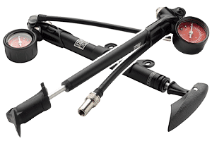 Pompe pour fourche et suspension vélo