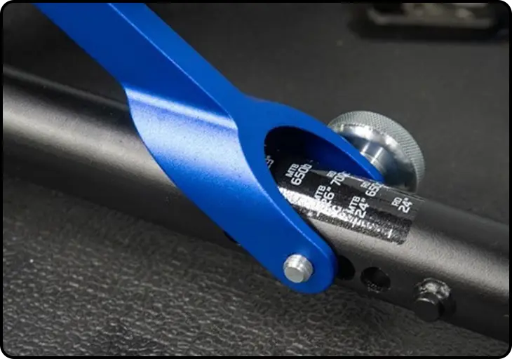 Il est possible de régler la hauteur du home trainer Kickr V6 de Wahoo Fitness