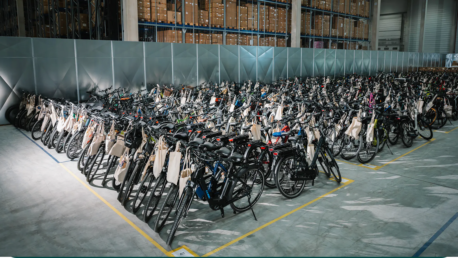 Photo des stocks de vélos électriques de Upway